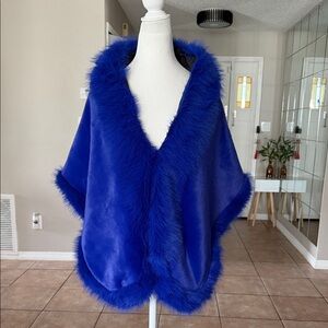 Luxurious Blue Faux Fur Party Cape Plush Shawl